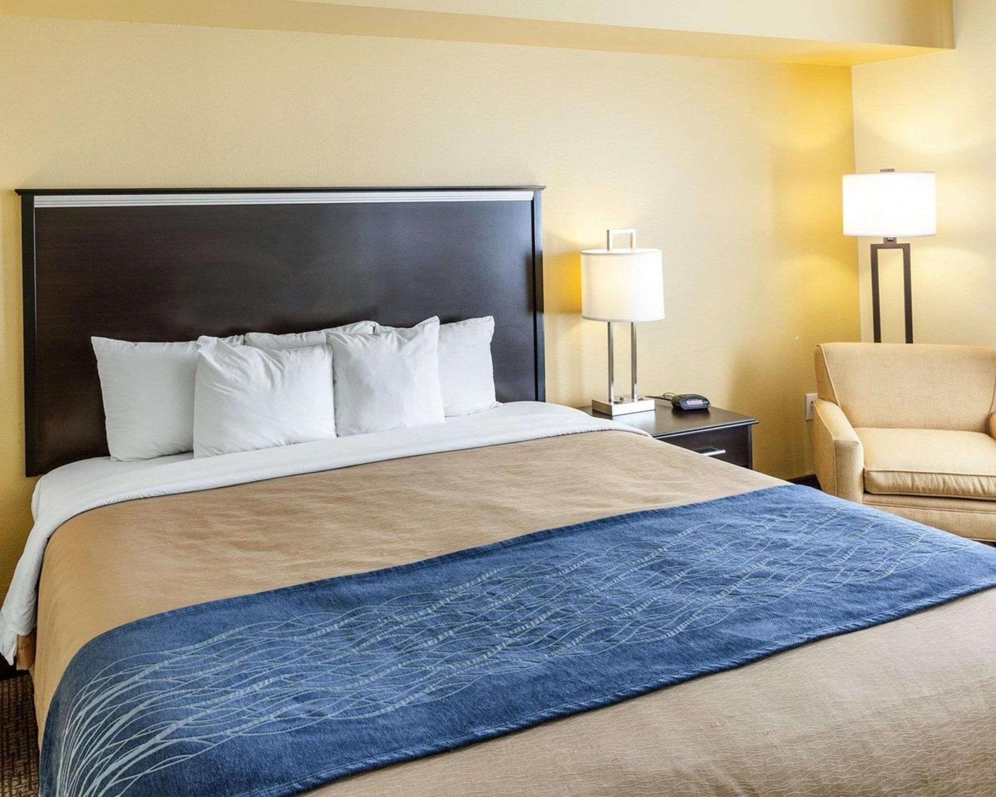 Queen Room Two Queen Beds Disability Access